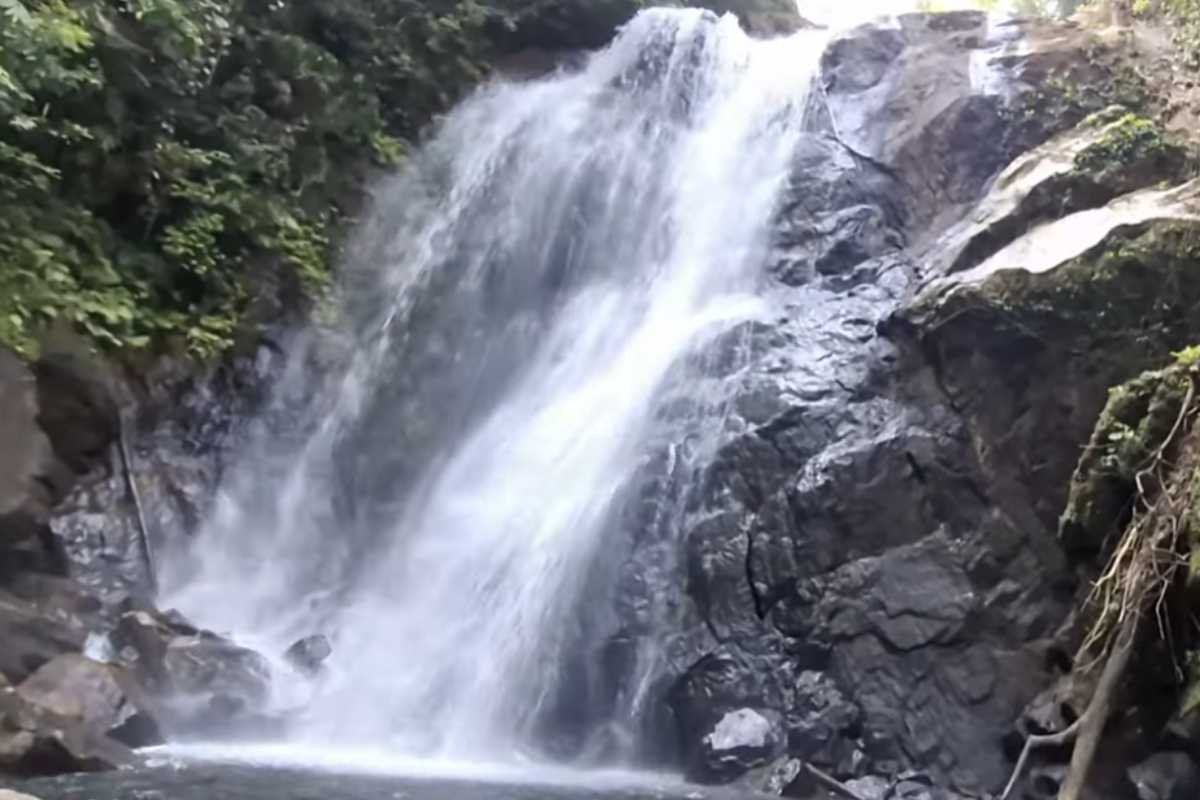 Duuvili Waterfalls