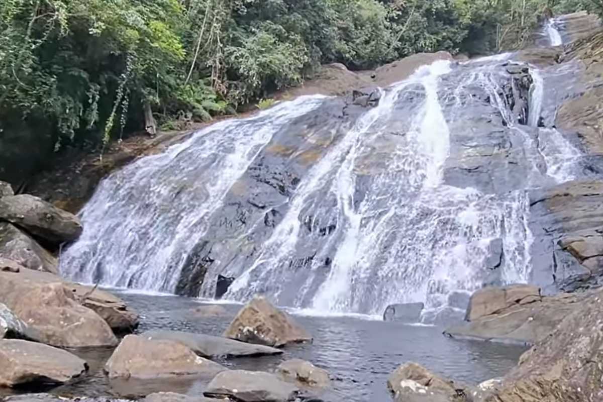 Nuga Deka Ella Falls