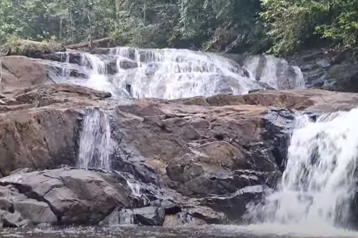 Thattu Waterfalls