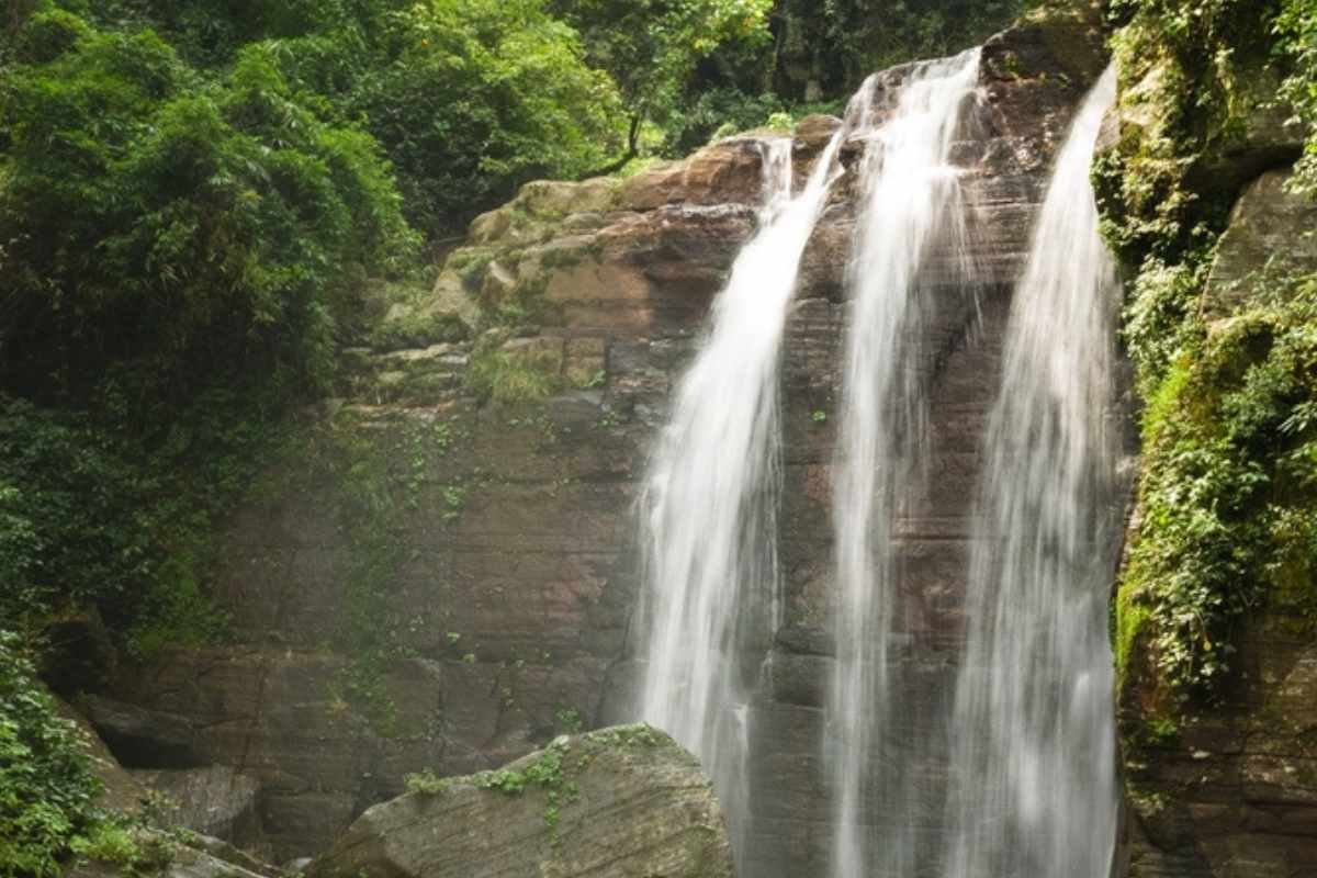 Devathura Waterfalls
