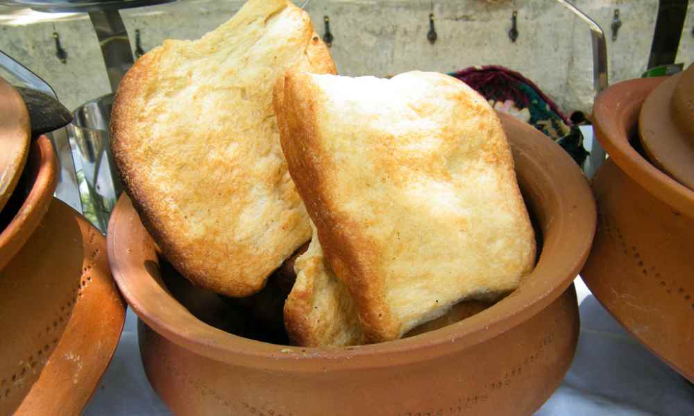 Roast Pan ( Thin roasted bread )