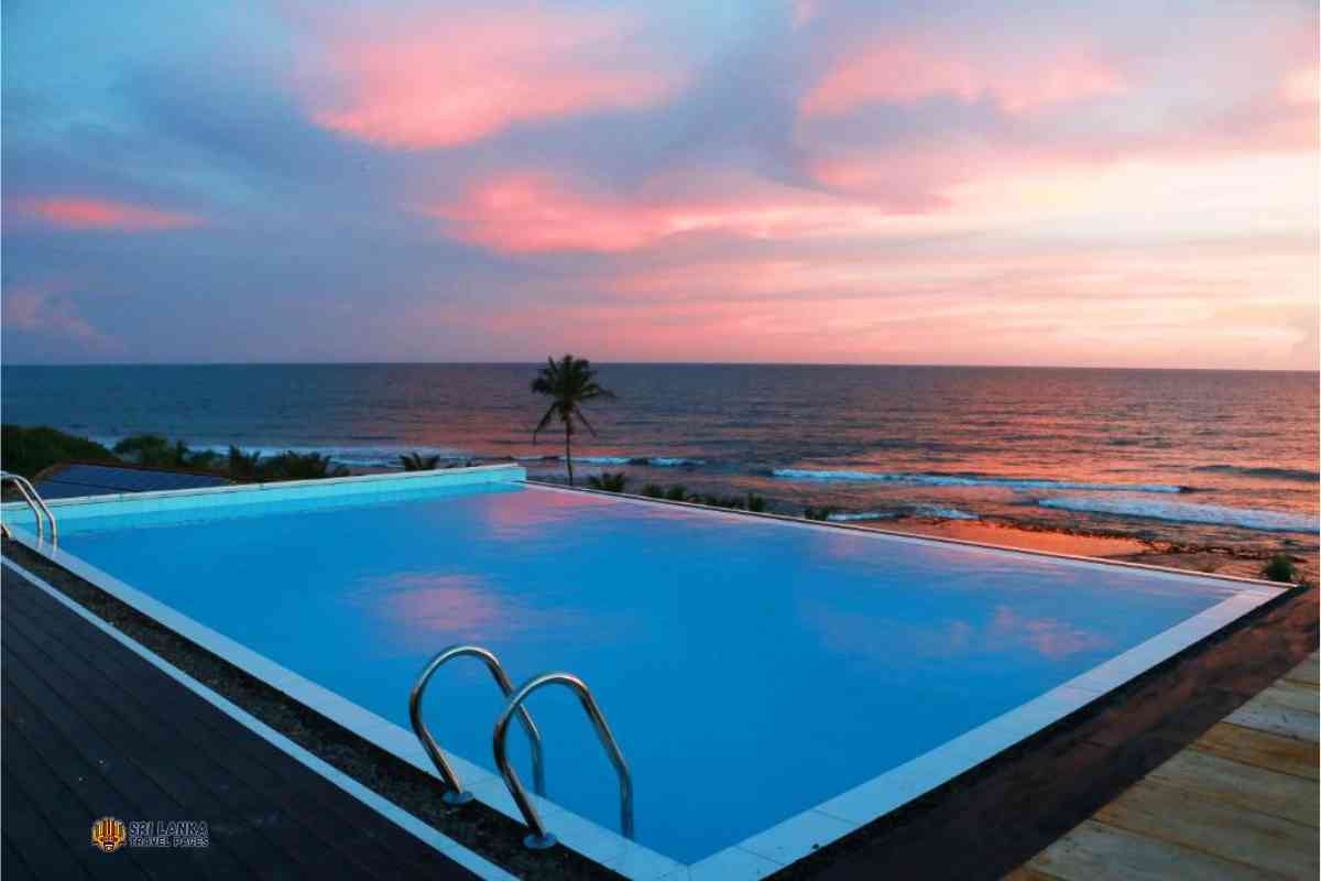 Mirissa Gate è uno dei migliori hotel economici sulla spiaggia di Mirissa con piscina